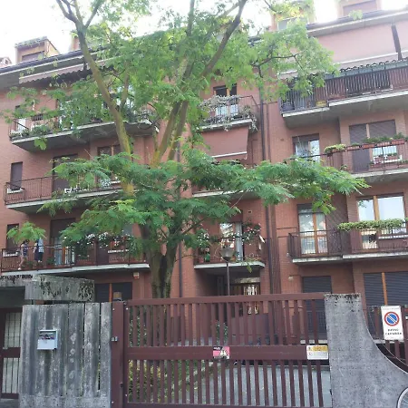 Casa Vacanza La Vela Bed & Breakfast Bergamo