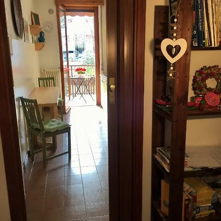 Casa Vacanza La Vela Bed & Breakfast