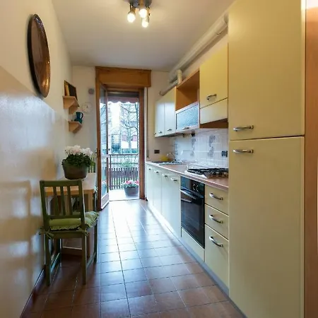 Casa Vacanza La Vela Bed & Breakfast *