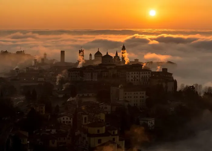 Casa Vacanza La Vela Couette-café 4*