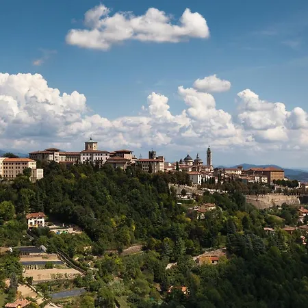 Casa Vacanza La Vela Bed and breakfast Bérgamo